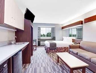 Microtel Inn & Suites Columbus North Феникс Сити Екстериор снимка